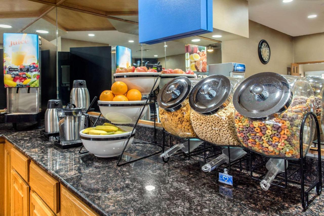 Quality Inn Jacksonville Near I-72 South Jacksonville エクステリア 写真